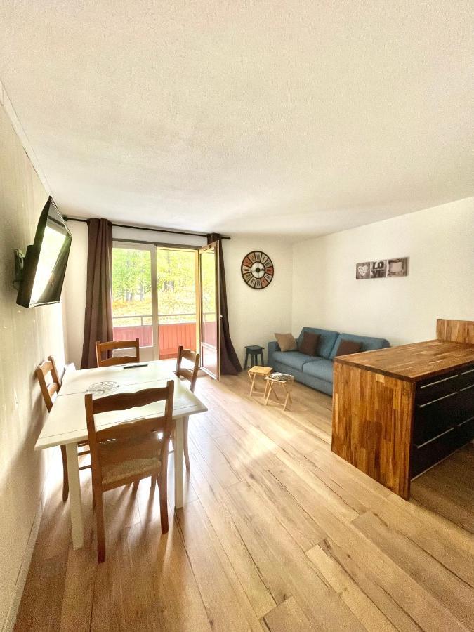 Apartament Grand Studio Cabine Pieds Des Pistes Allos Zewnętrze zdjęcie